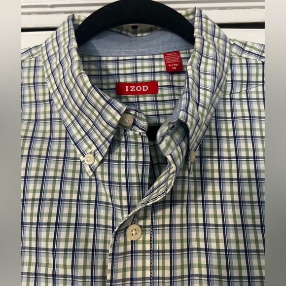 Men’s Izod Plaid Button Down Dress Shirt - Picture 4 of 11